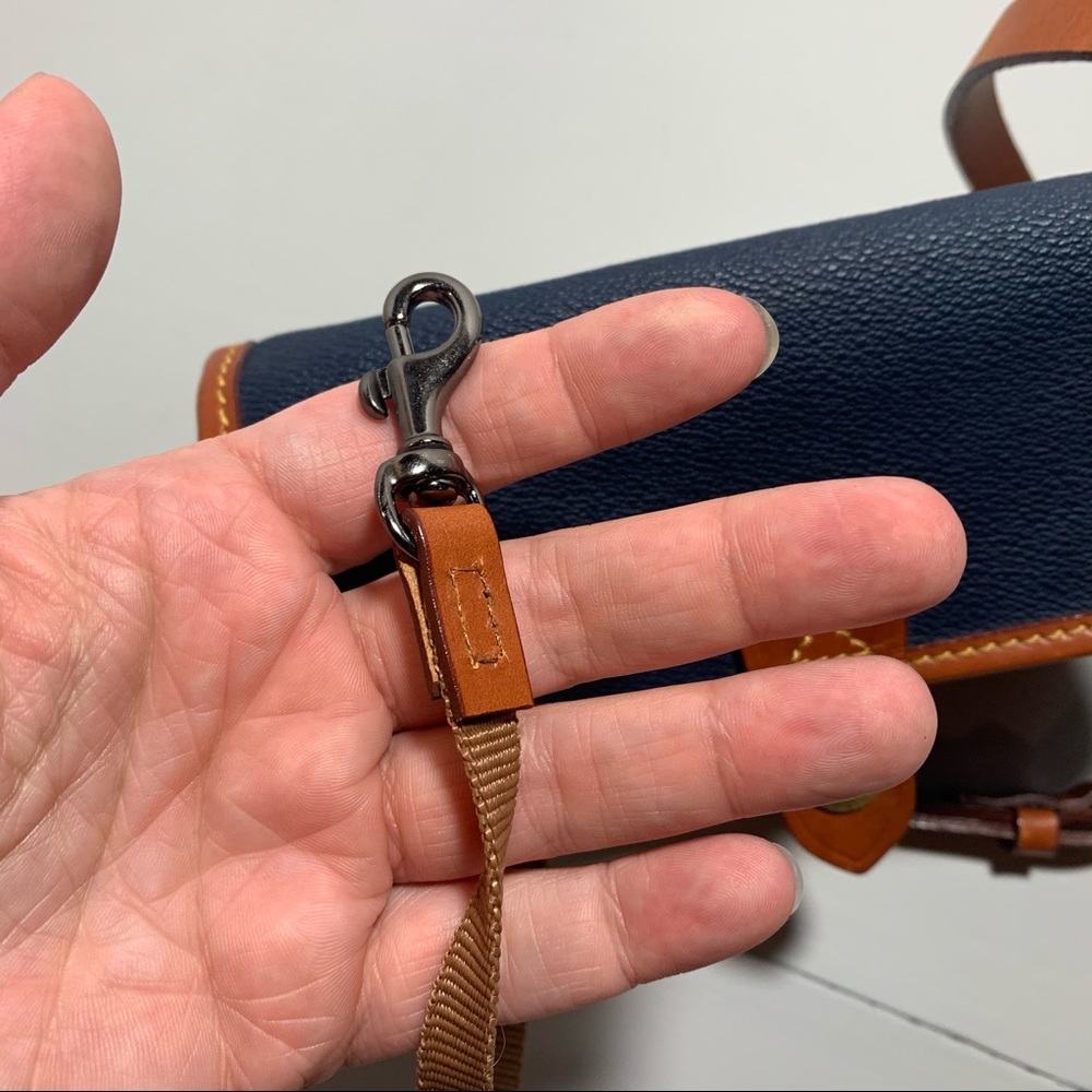 Dooney & Bourke CrossBody leather Purse navy - Picture 12 of 16